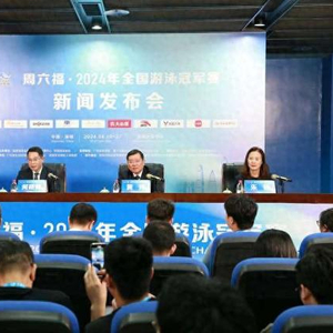 深圳游泳冠军是谁_深圳游泳选手_游泳冠军深圳是谁