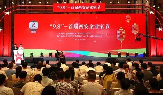 许琳璧如：从4岁绘画天赋到14岁模特大赛
