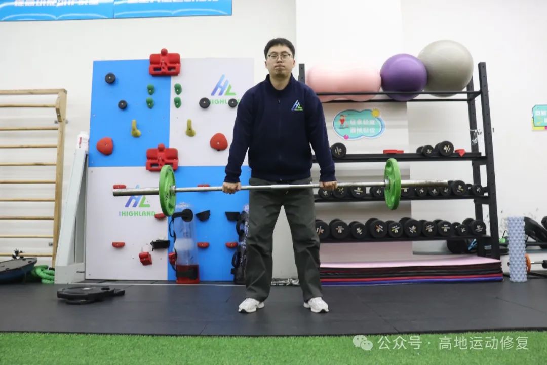 离心运动定义_离心运动是什么_离心运动怎么理解