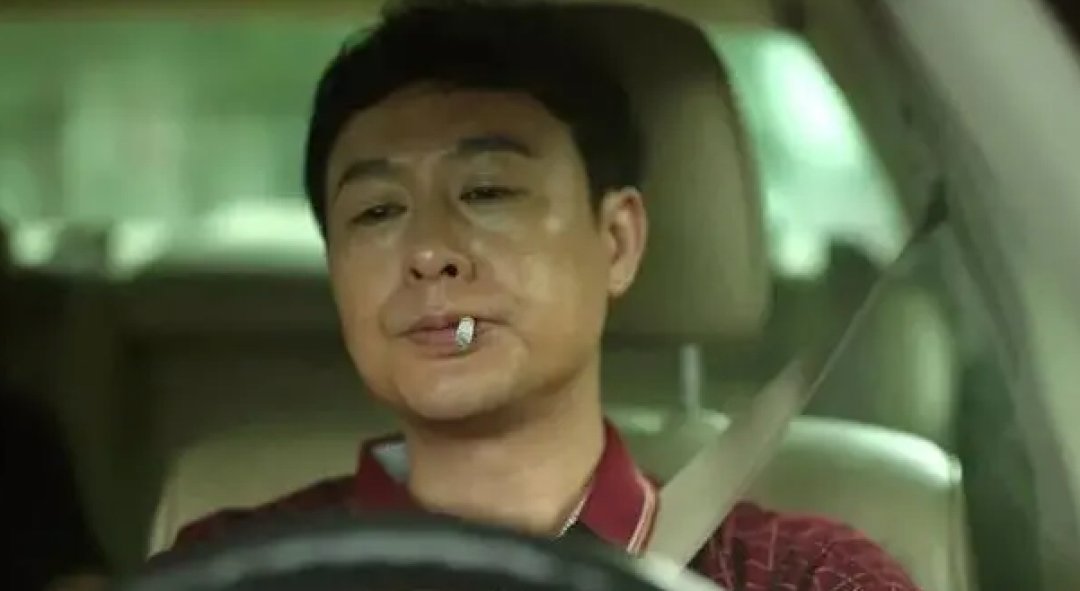 离心运动的定义_离心运动定义_离心运动的两种情况