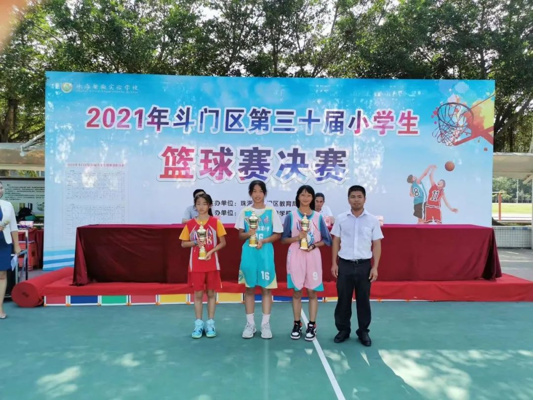 篮球比赛中断怎么算_篮球比赛中断规则_篮球中断的比赛怎么说